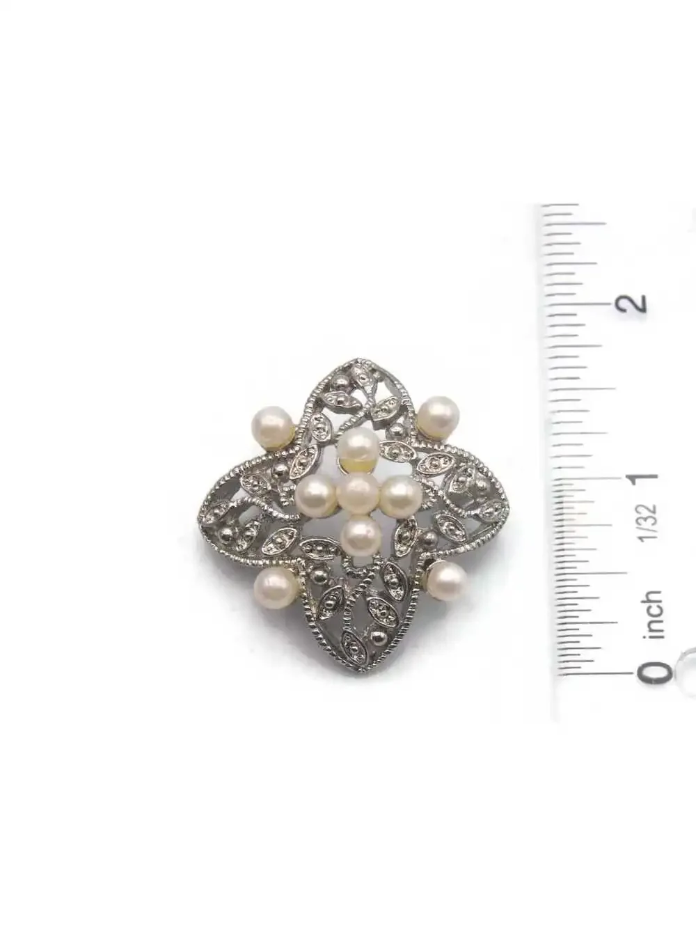Vintage Silver Tone and Faux Pearls Brooch.